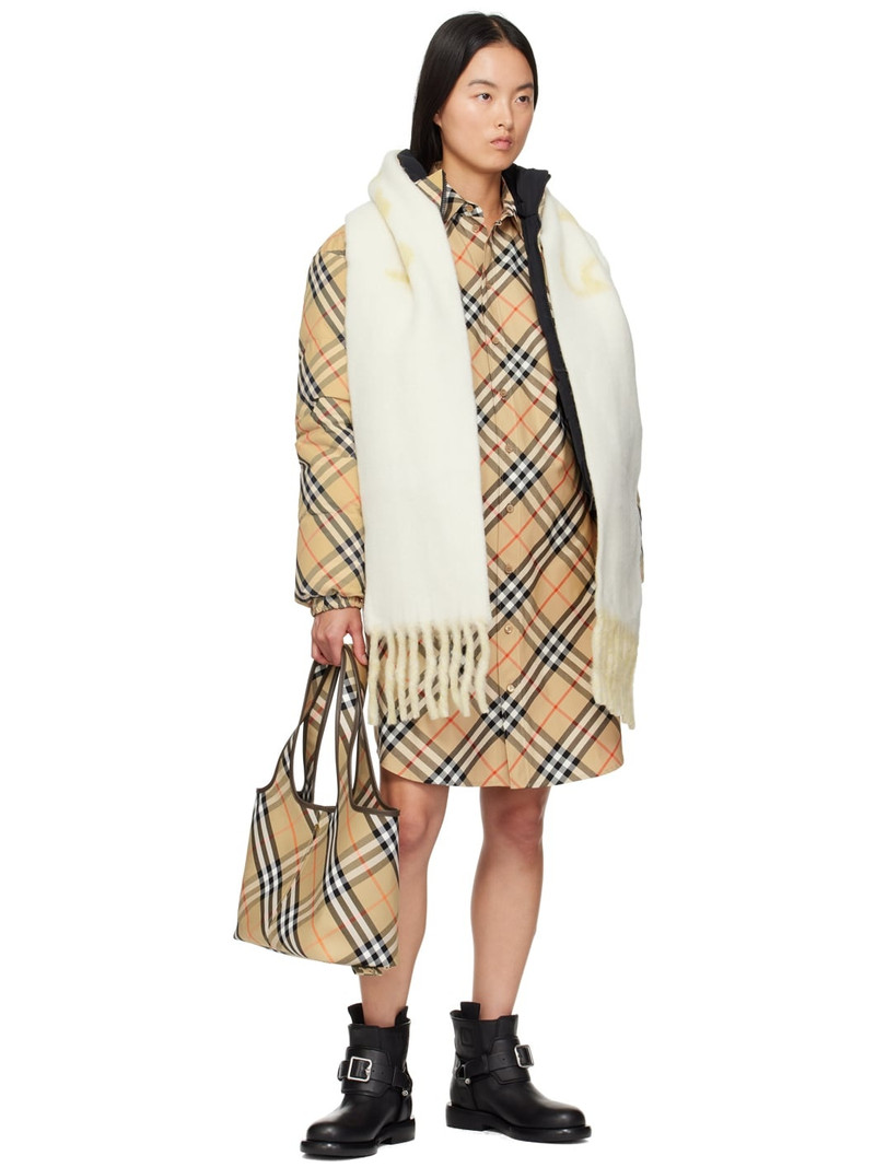 Burberry Black Leather Cobble Boots outlook