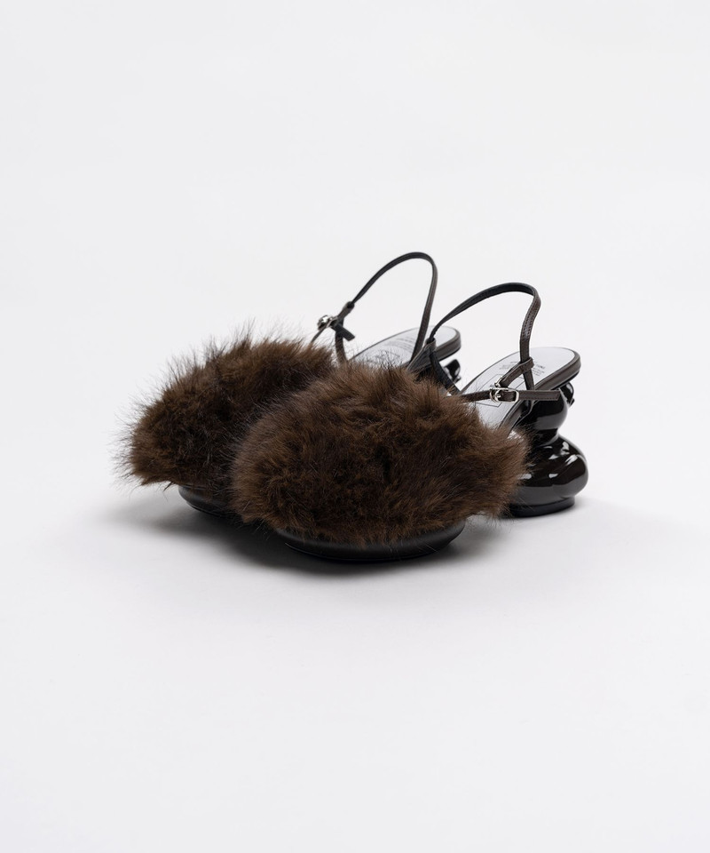 Duck Heel Fur Sandals 11