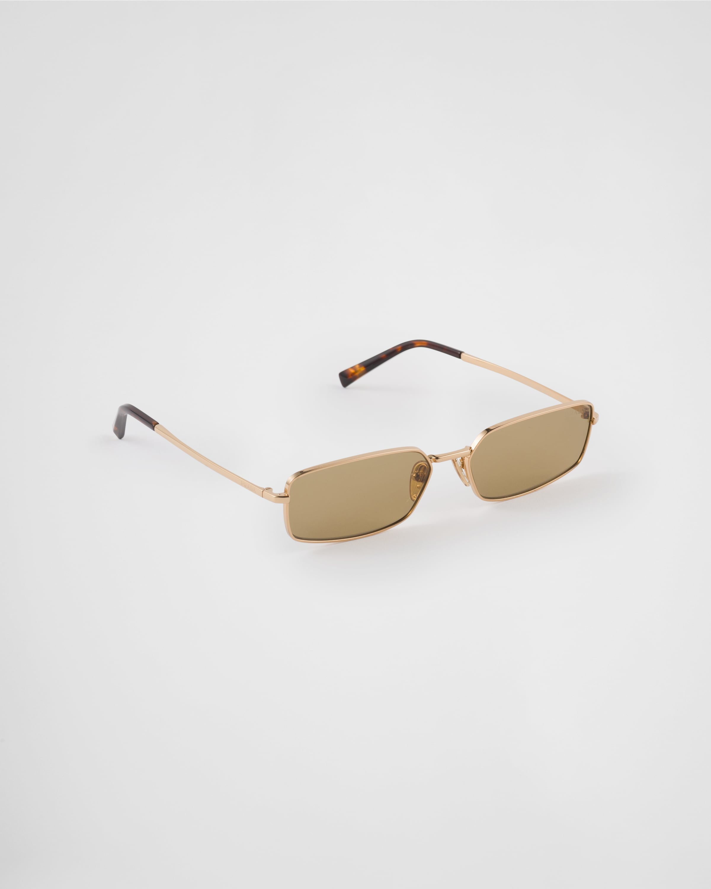 Sunglasses with the Prada logo - 3