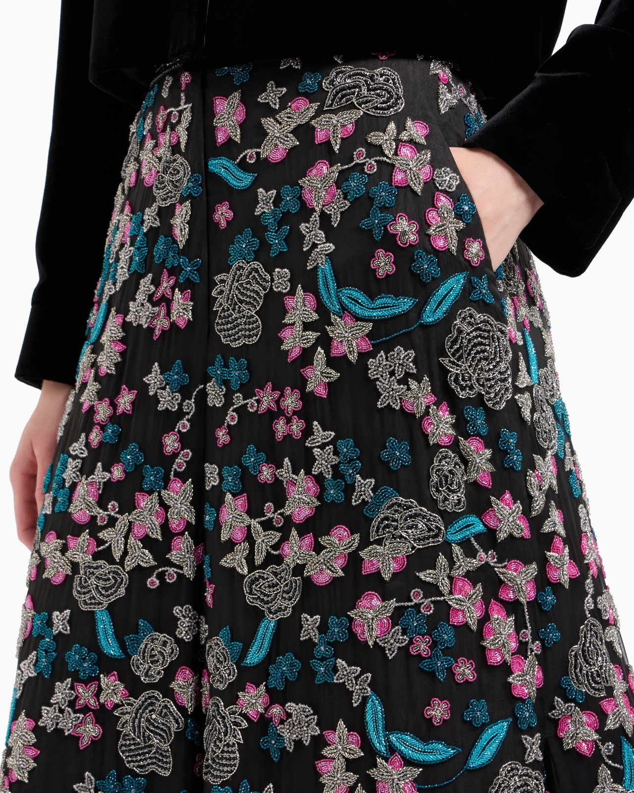 SILK CULOTTES WITH A FLORAL MOTIF - 5