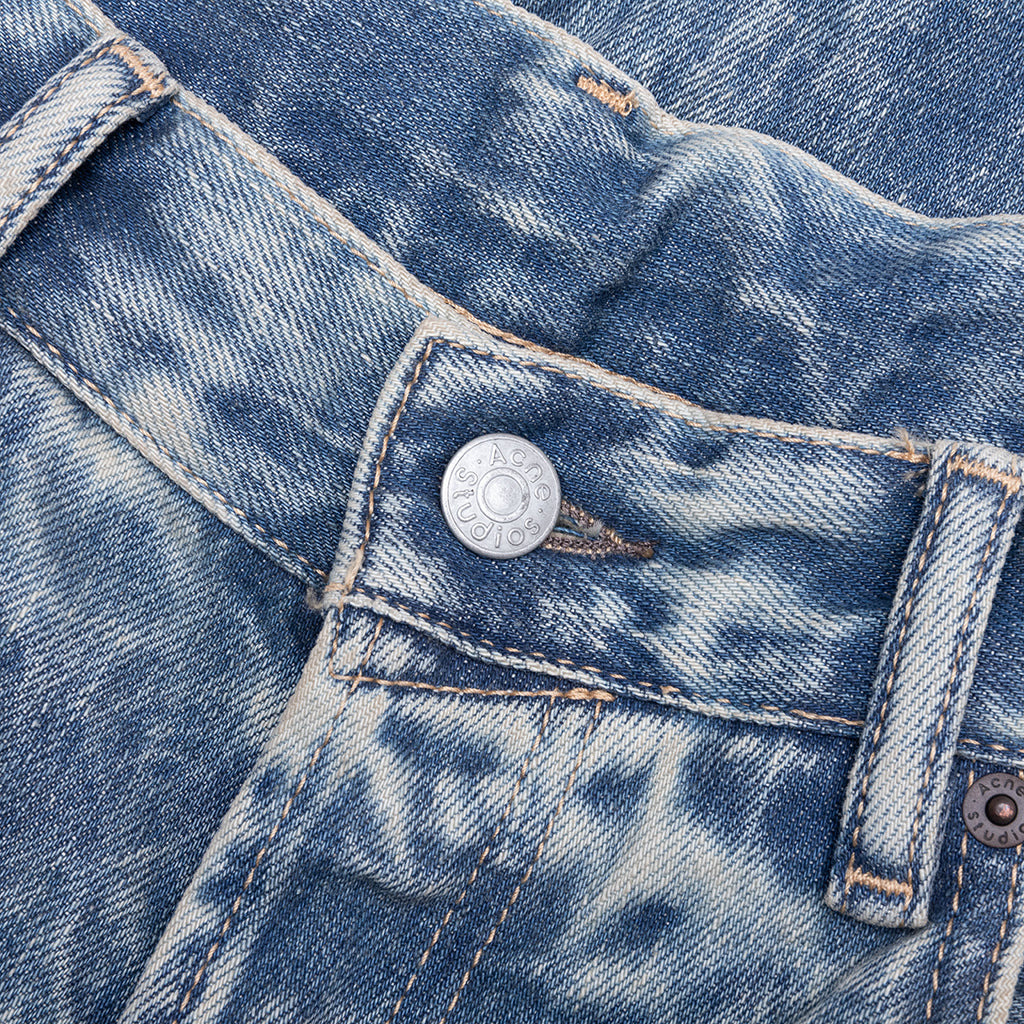 MINERAL DYE DENIM SHORTS - MID BLUE - 3