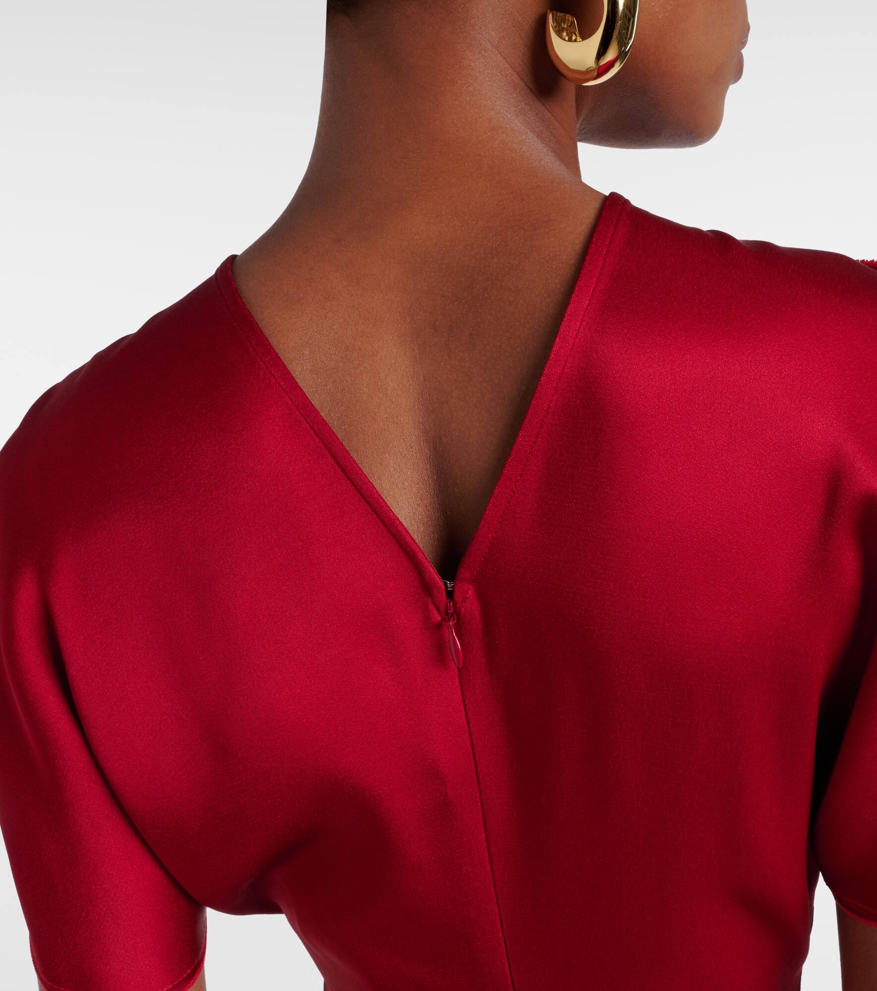 Gathered crêpe satin midi dress - 7