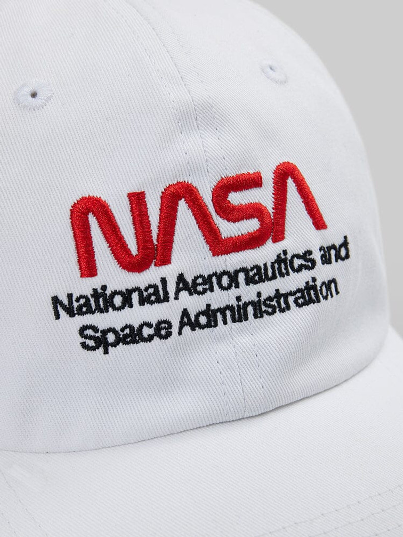 ALPHA INDUSTRIES NASA WORM LOGO CAP outlook