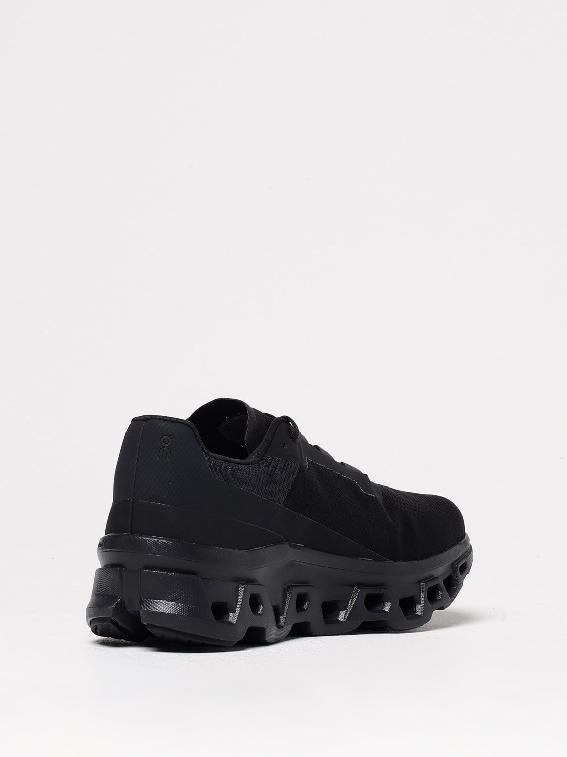 Shoes men On - 3