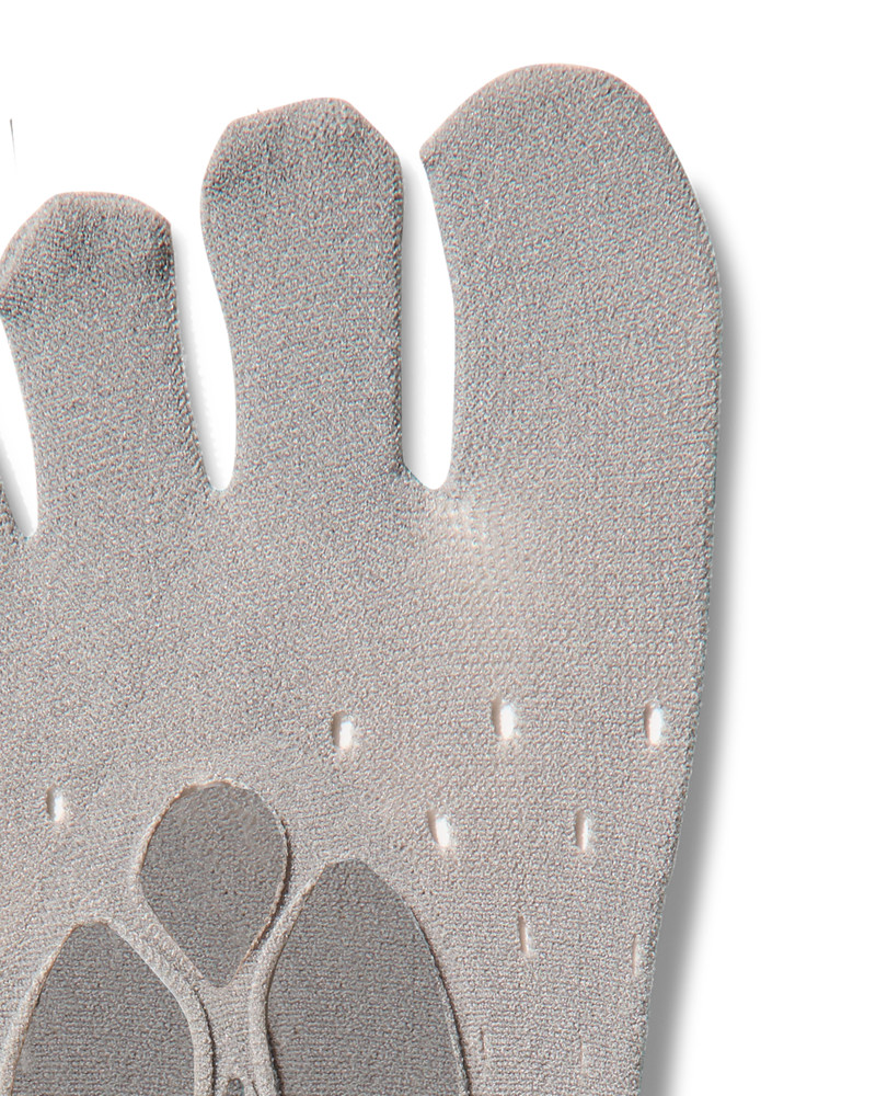 Paws Fishnet Five Fingers Socks 3