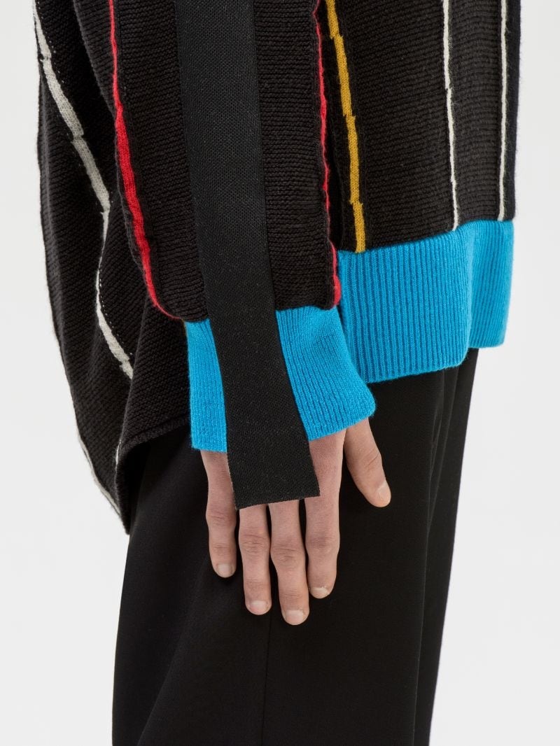 FOLDING KNIT SWEATER - 9