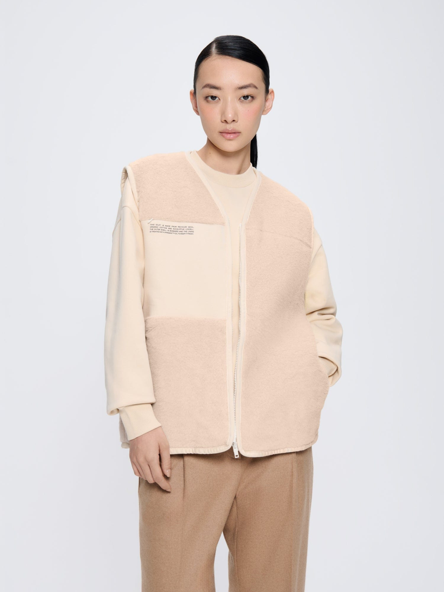 Womens Recycled Wool Fleece Gilet - Sand - 3
