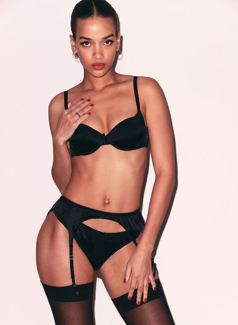 Fleur du Mal Seamless Luxe Balconette Bra outlook