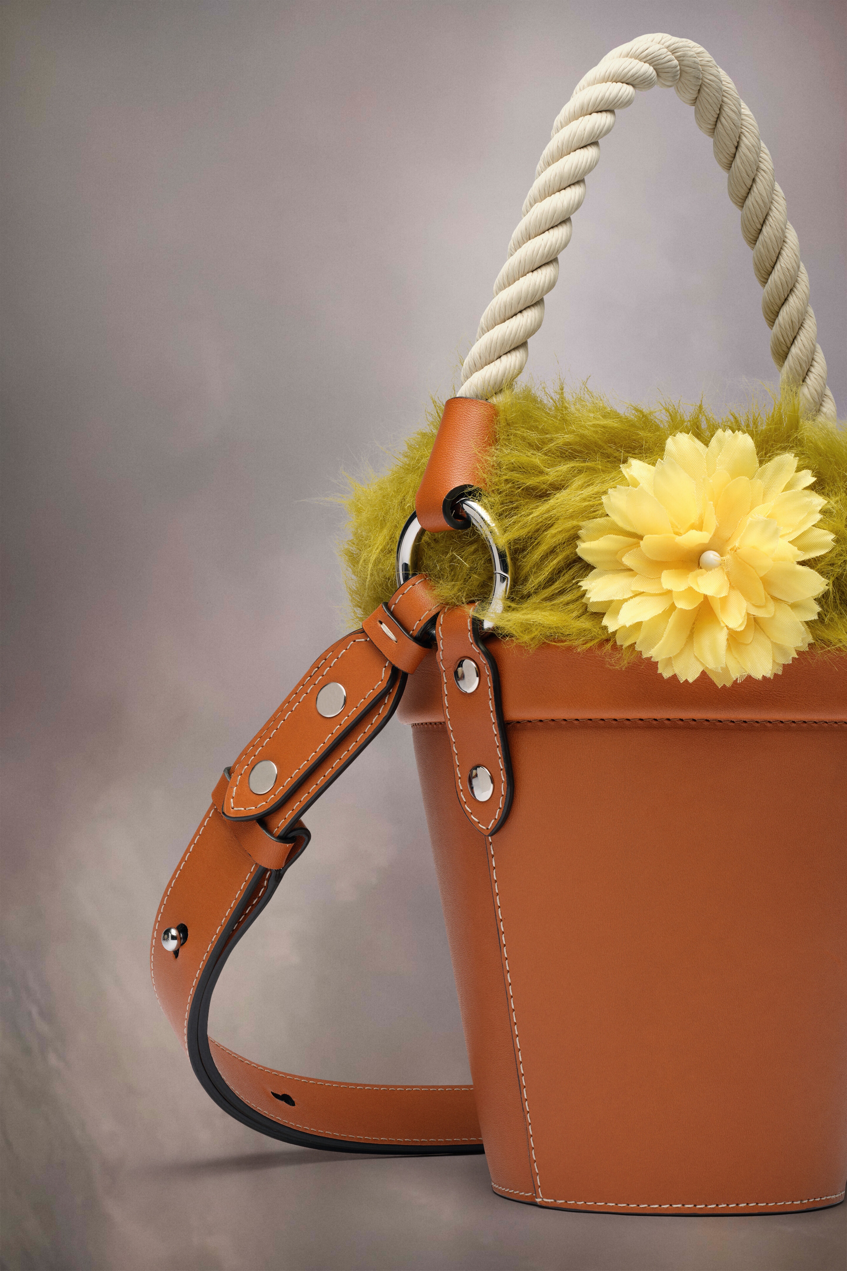 Flower bucket bag - 5