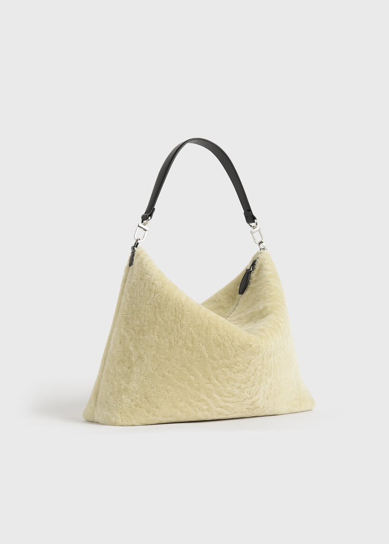 Medium Bevel shearling bag beige 4