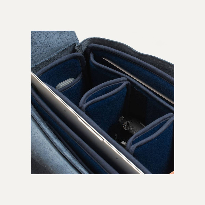 ARLES L LEATHER CAMERA BAG - NAVY BLUE 5