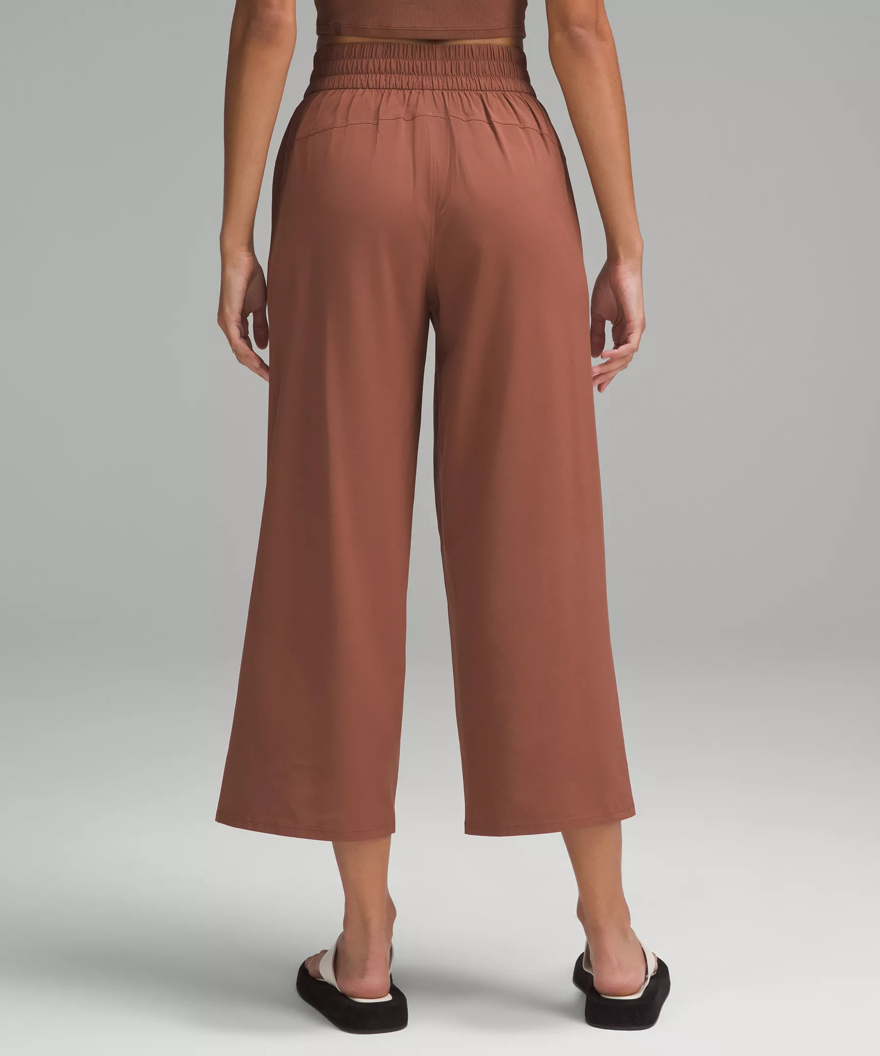 Front-Pleat High-Rise Wide-Leg Cropped Pant - 3