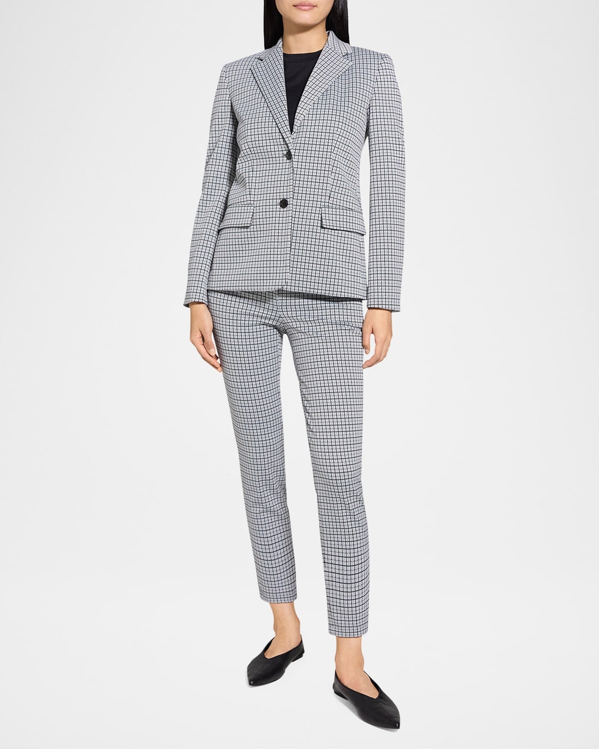 Single-Breasted Two-Button Blazer - 4