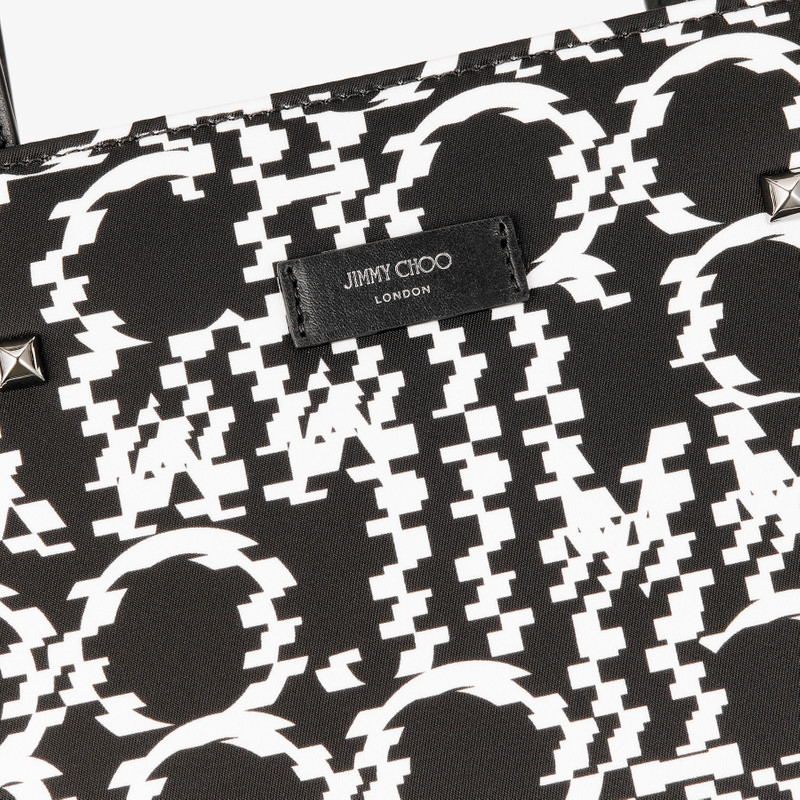 Logo Tote/M
Black Distorted Jimmy Choo Logo Nylon Tote Bag 3