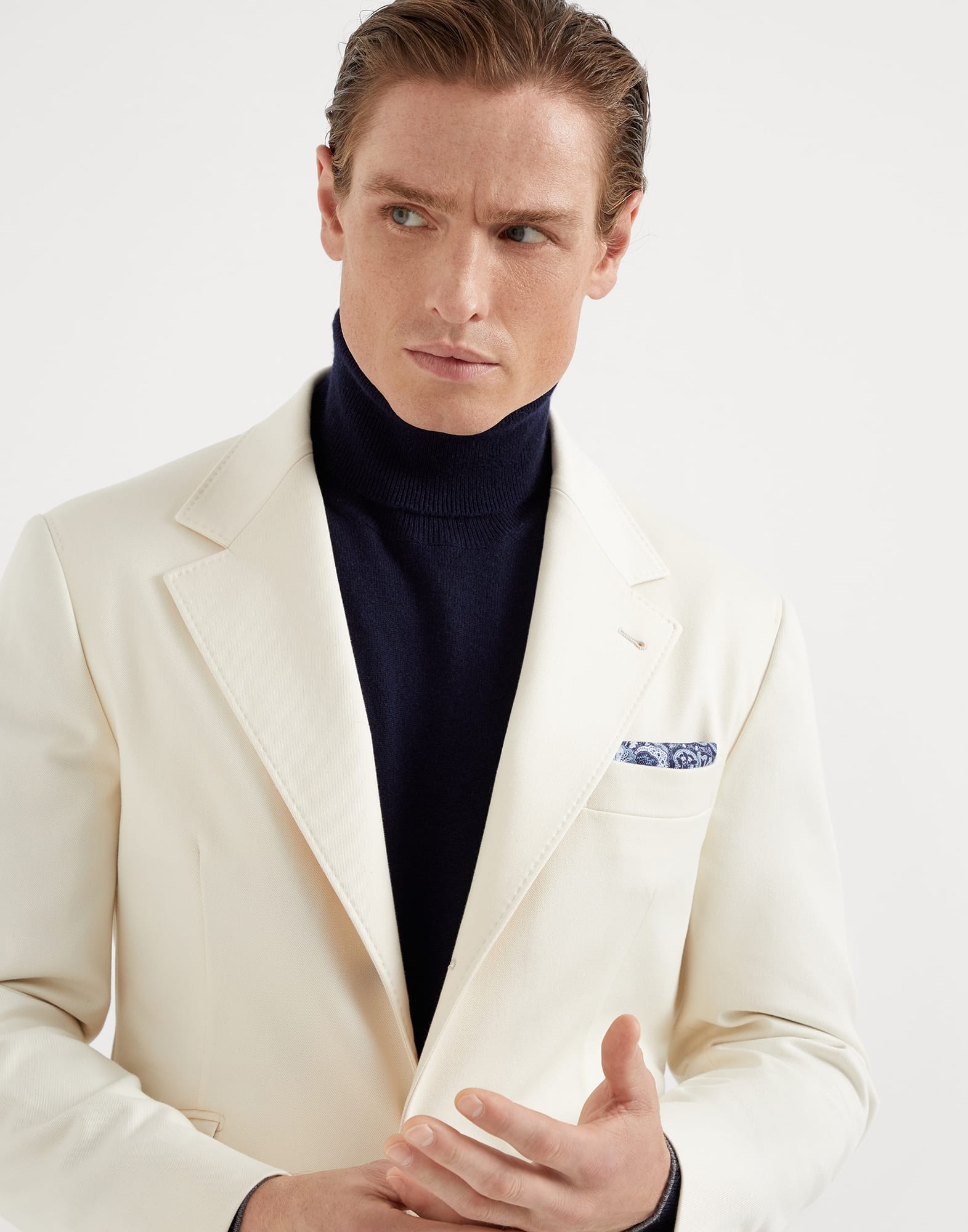 Double face silk pocket square with paisley design - 3
