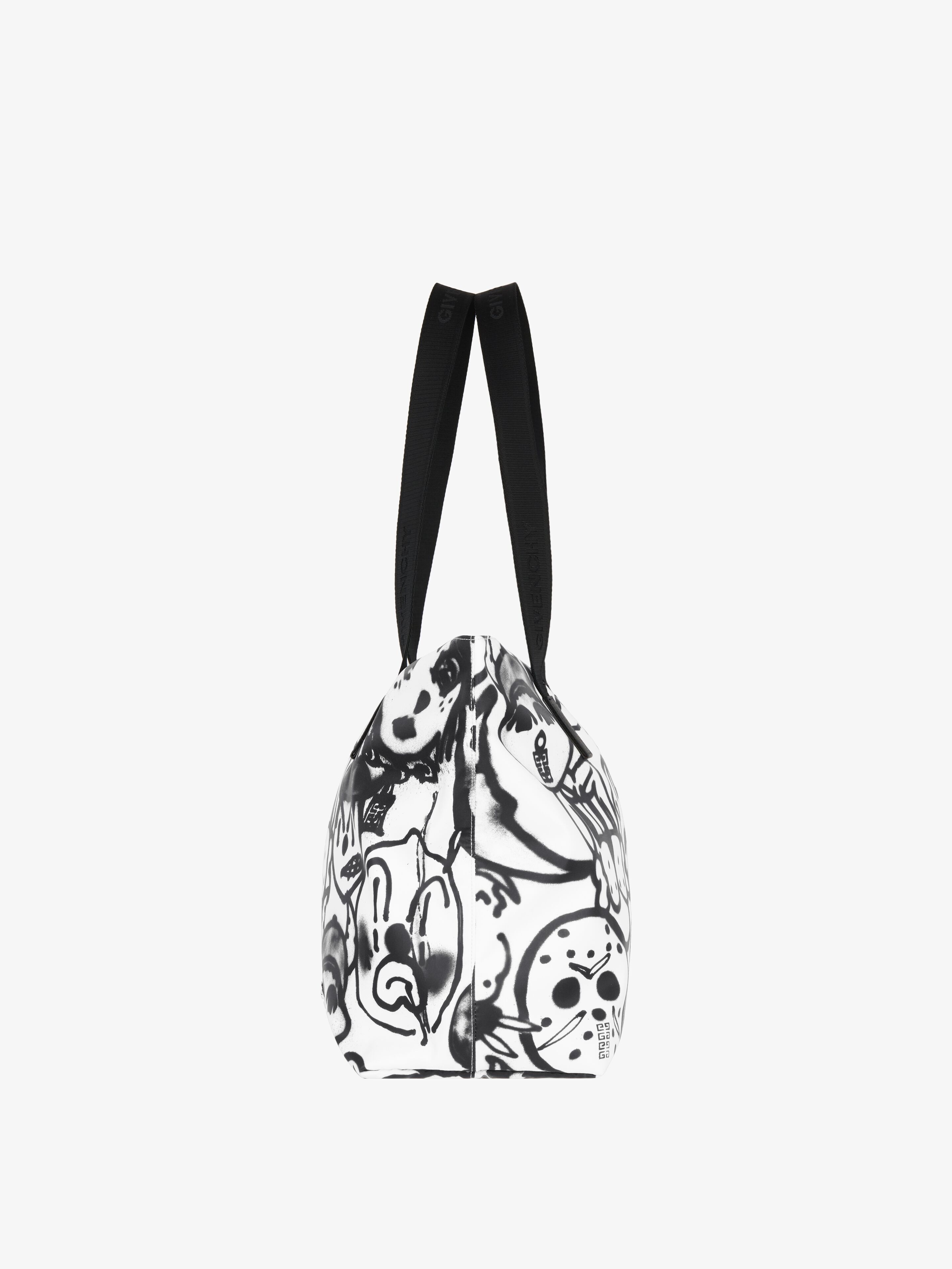 4G LIGHT SHOPPING BAG WITH TAG EFFECT PRINTS - 3