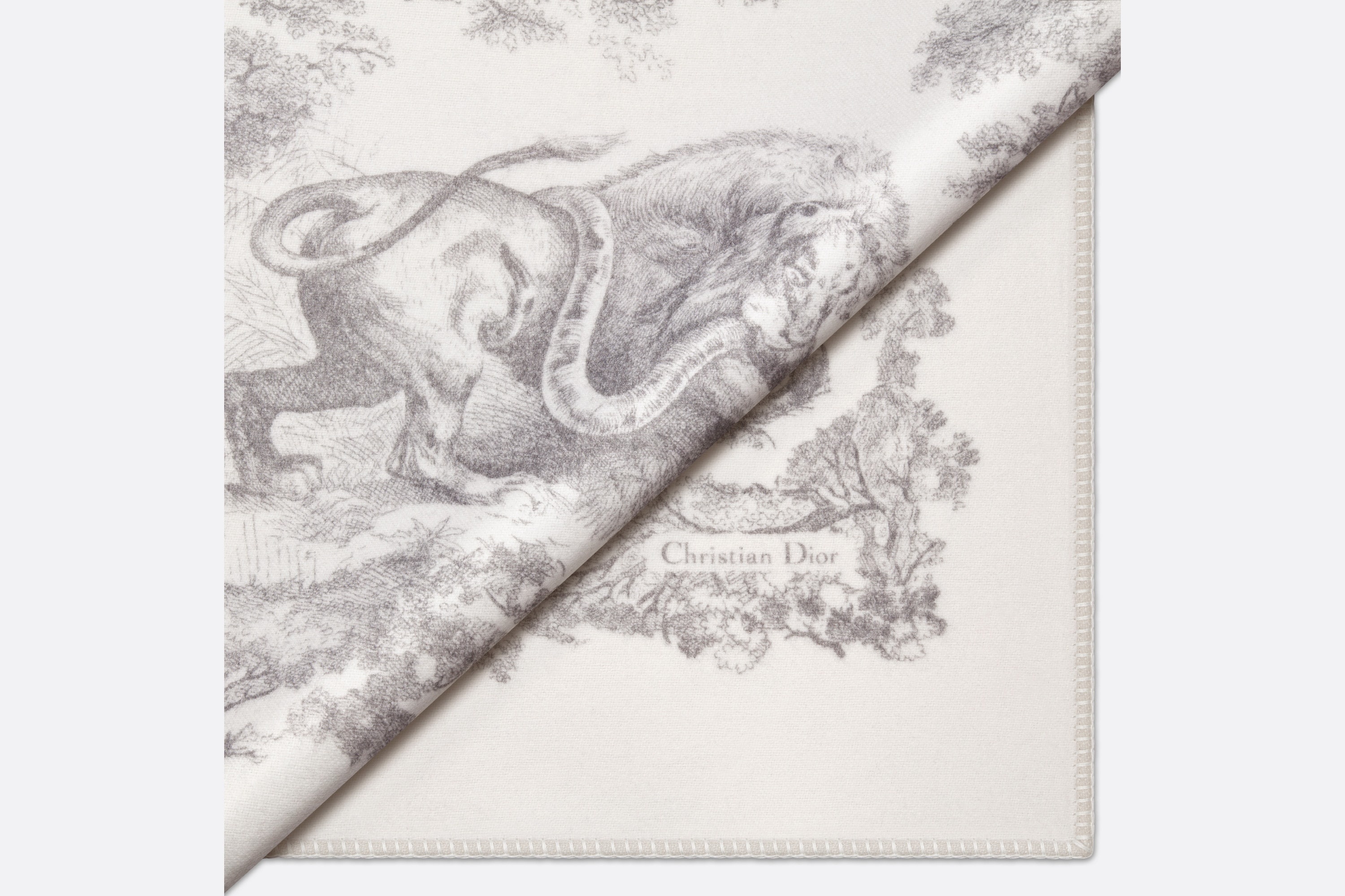 Toile de Jouy Sauvage Blanket - 3