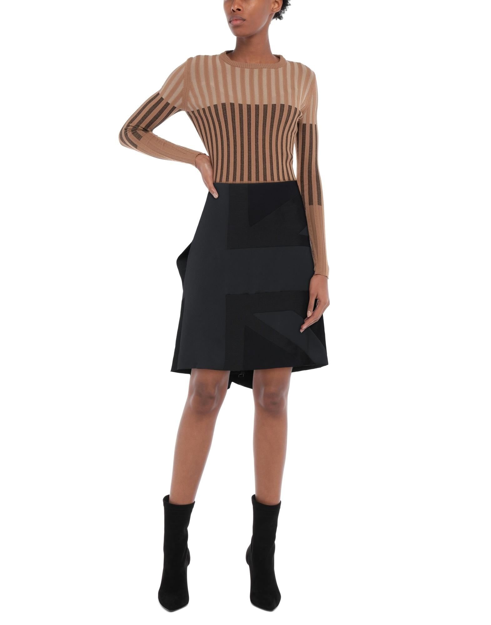 Black Women's Mini Skirt - 2