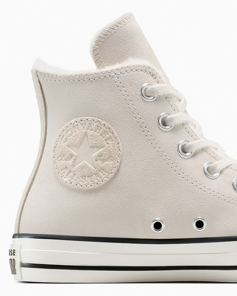 Chuck Taylor All Star Cozy Suede 8