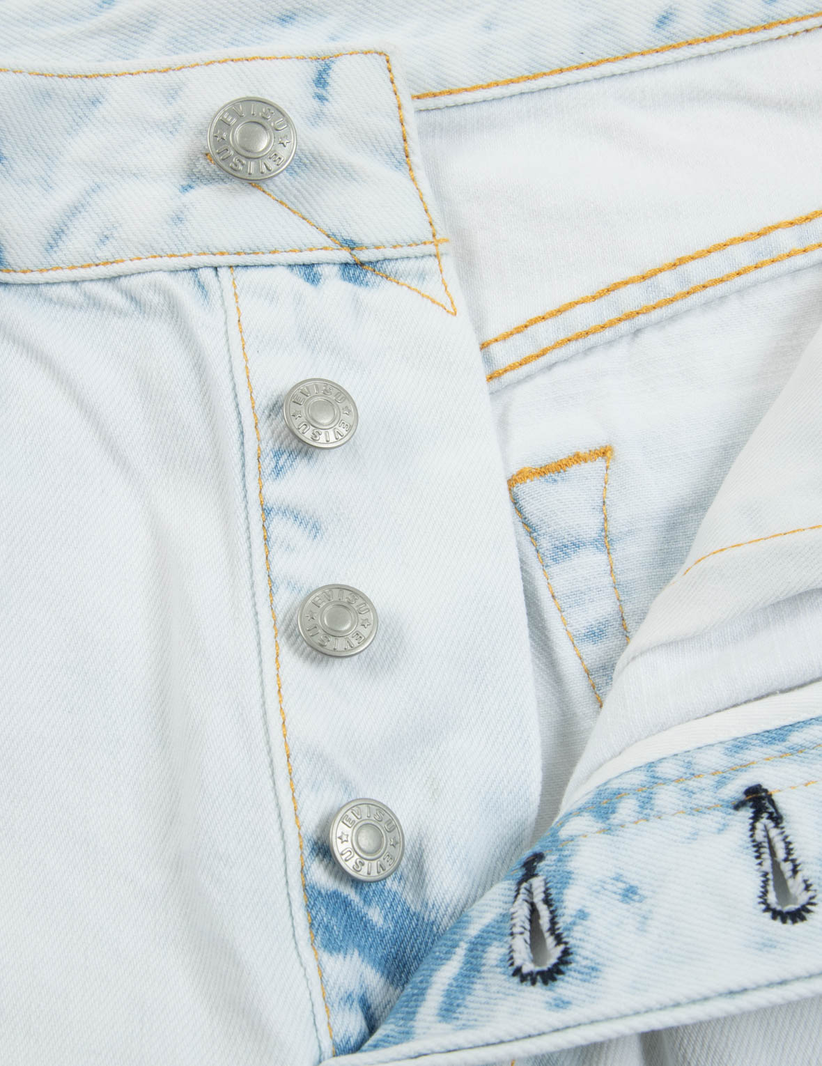 SEAGULL EMBROIDERY BLEACHED DENIM SHORTS - 8