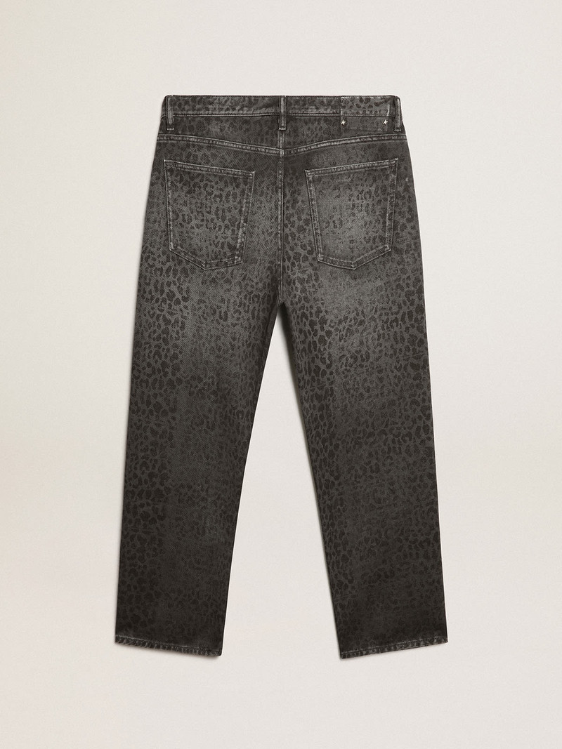 Men’s gray jeans with leopard print 5