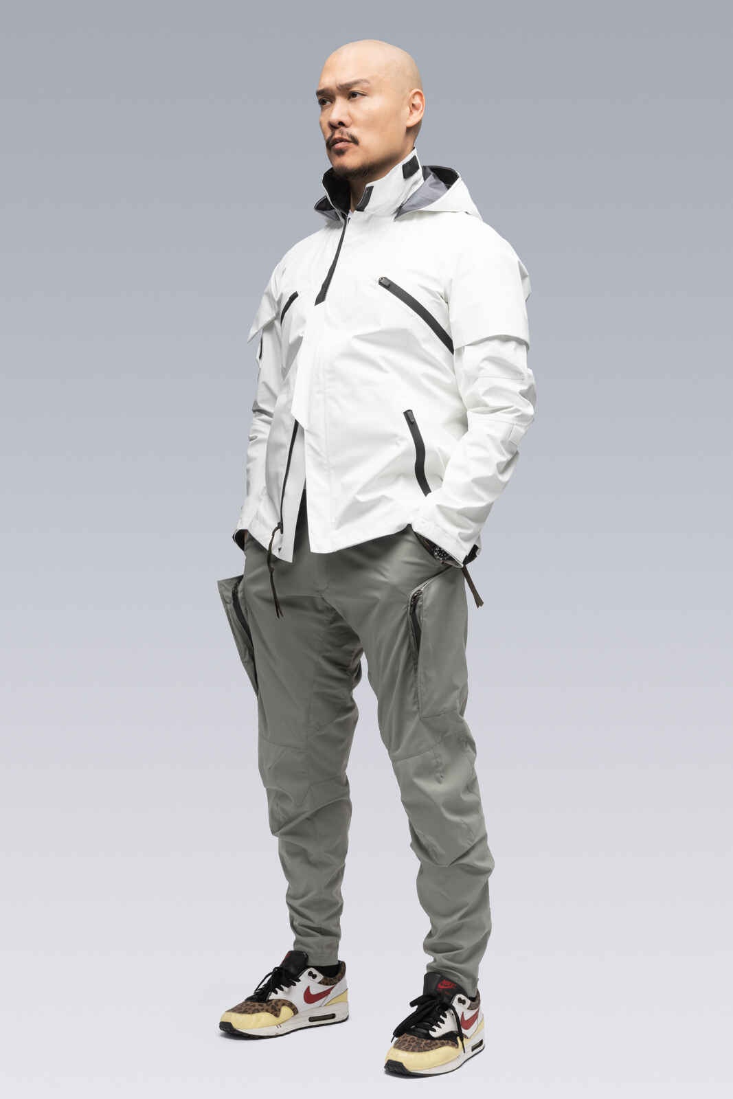 J1B-GT 3L Gore-Tex Pro Interops Jacket White (2 hoods: White & Black) - 50