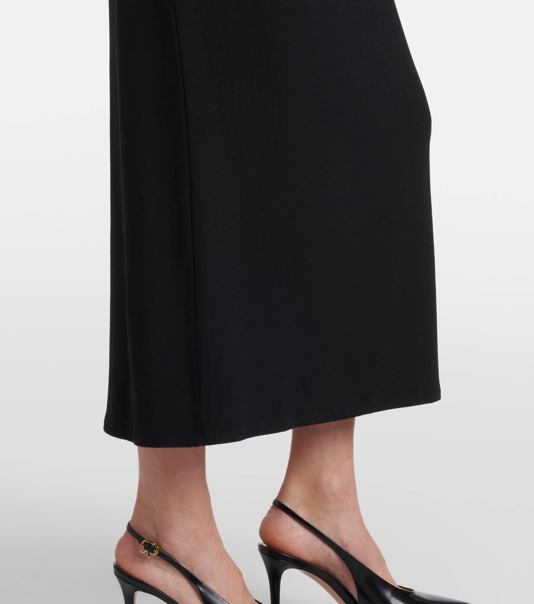 Sleeveless midi dress - 5