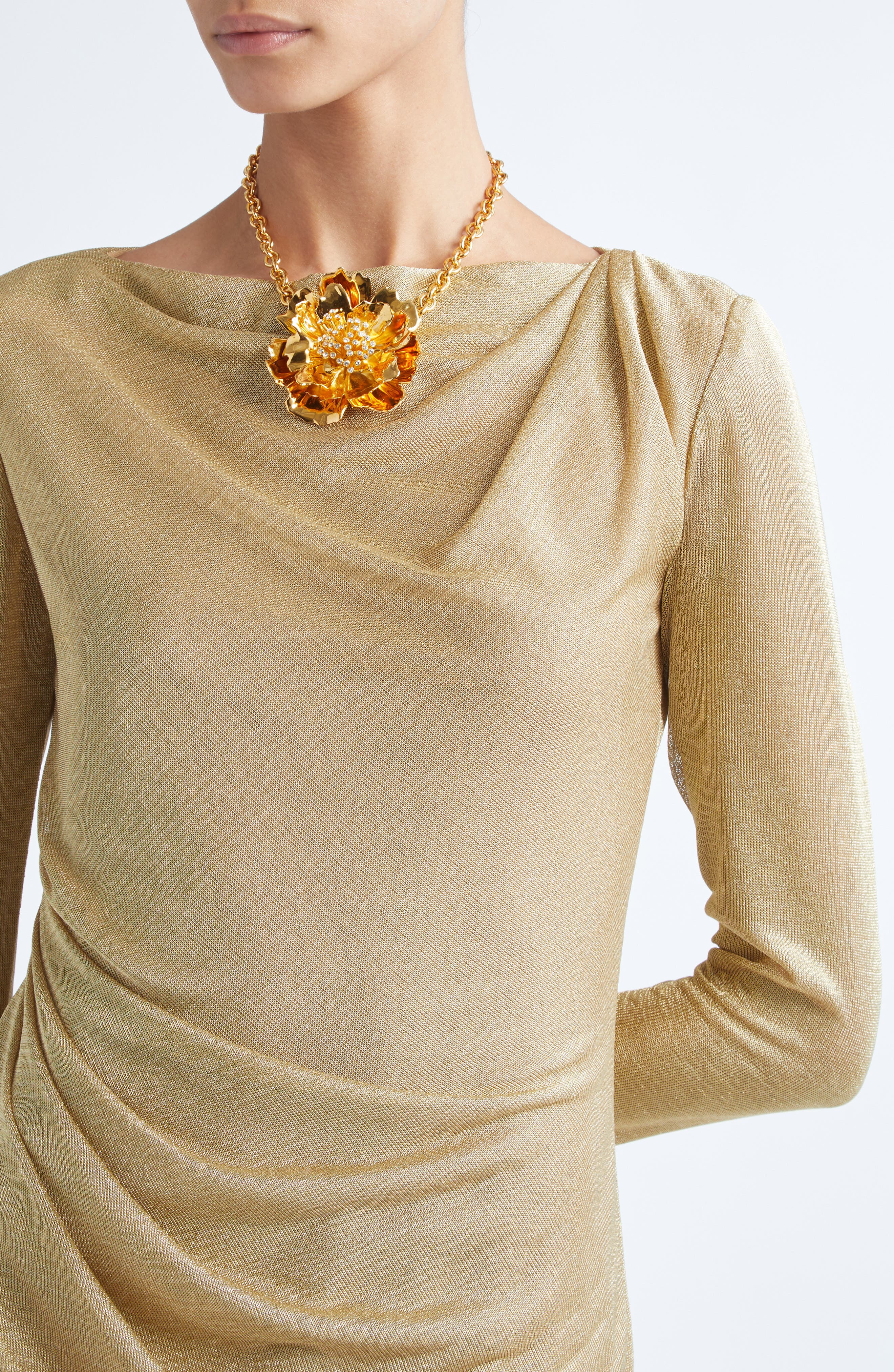Oscar de la Renta Peony Necklace in Gold at Nordstrom - 3