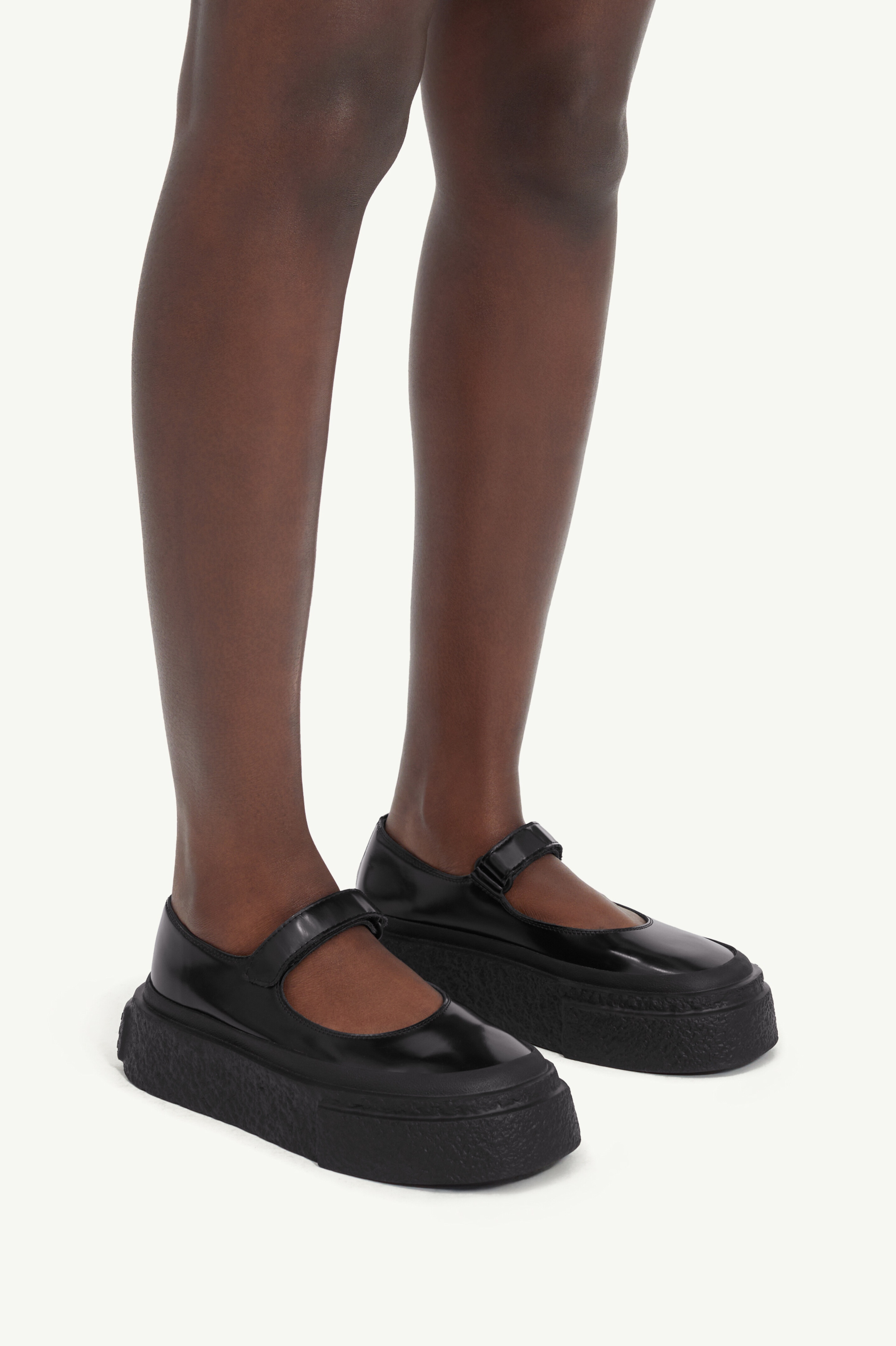 Platform court shoes - 6