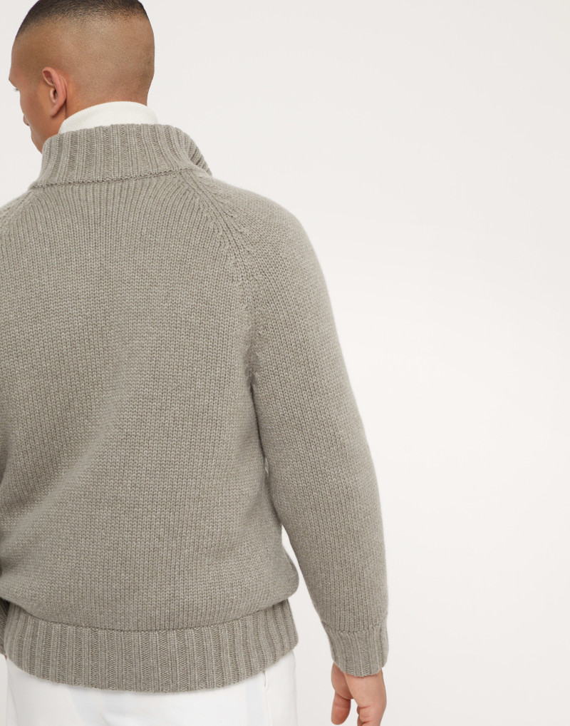 Brunello Cucinelli Cashmere Feather yarn knit outerwear jacket with down quilting outlook
