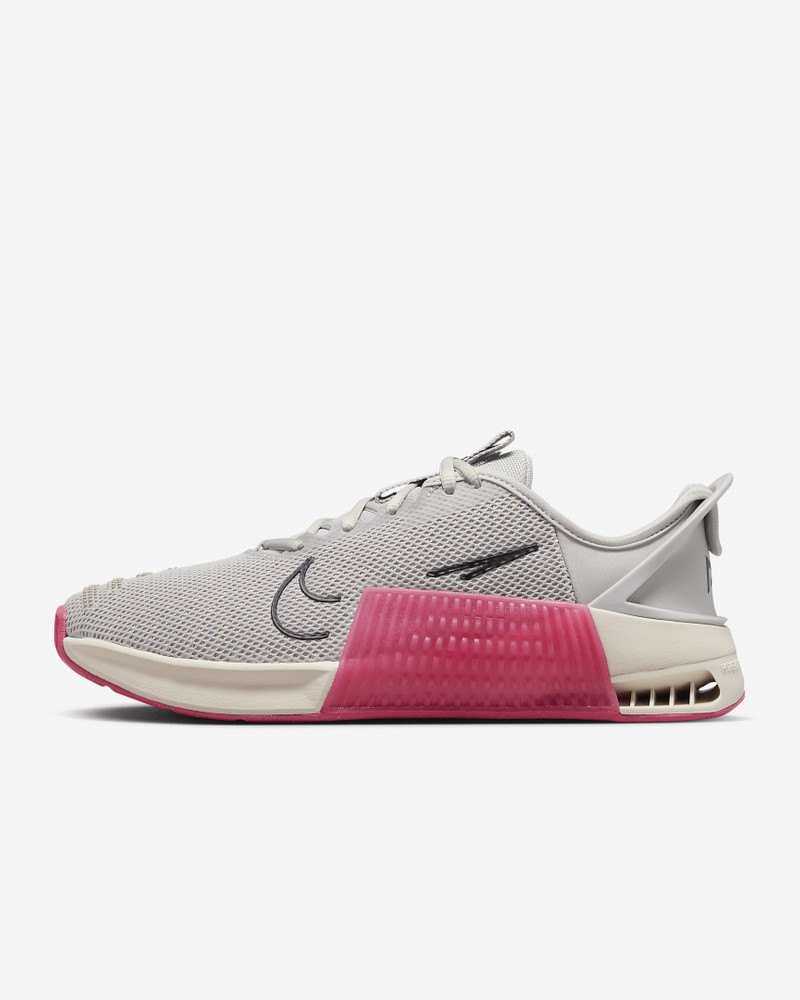 (WMNS) Nike Metcon 9 'Light Iron Ore Aster Pink' DZ2537-004 - 1