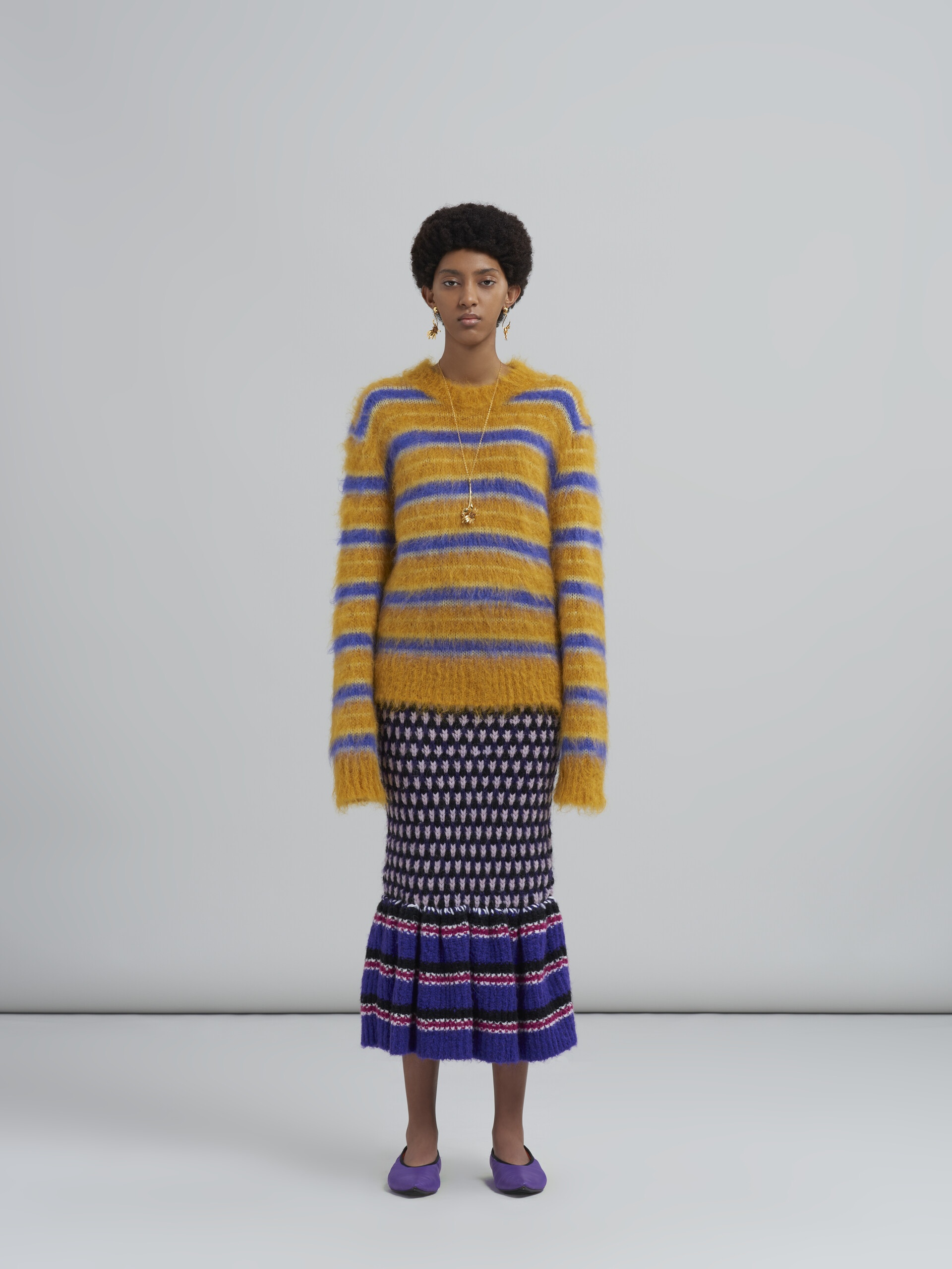 3D-STITCH SKIRT IN BLENDED YARNS - 2