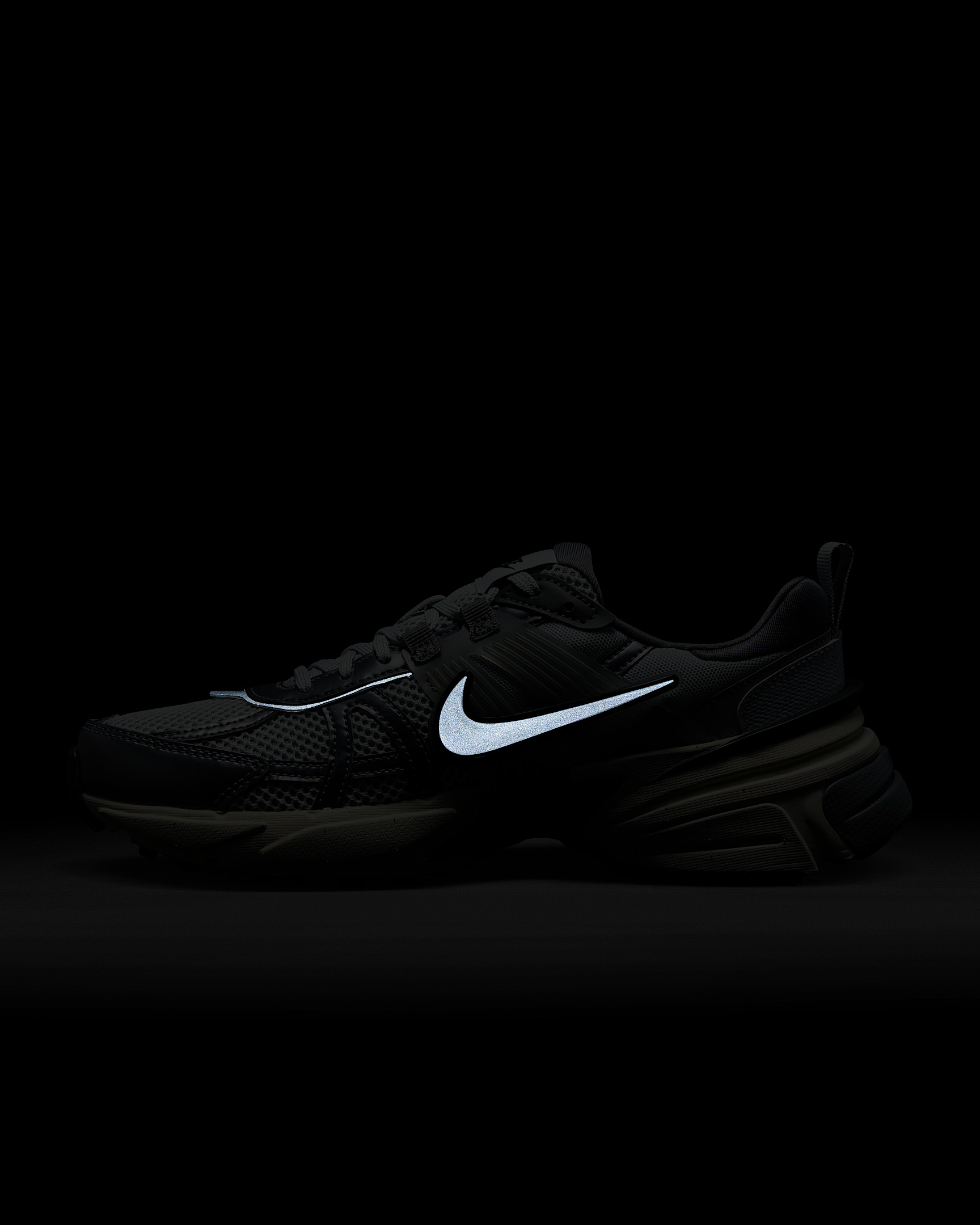 Nike V2K Run Women's Shoes - 12