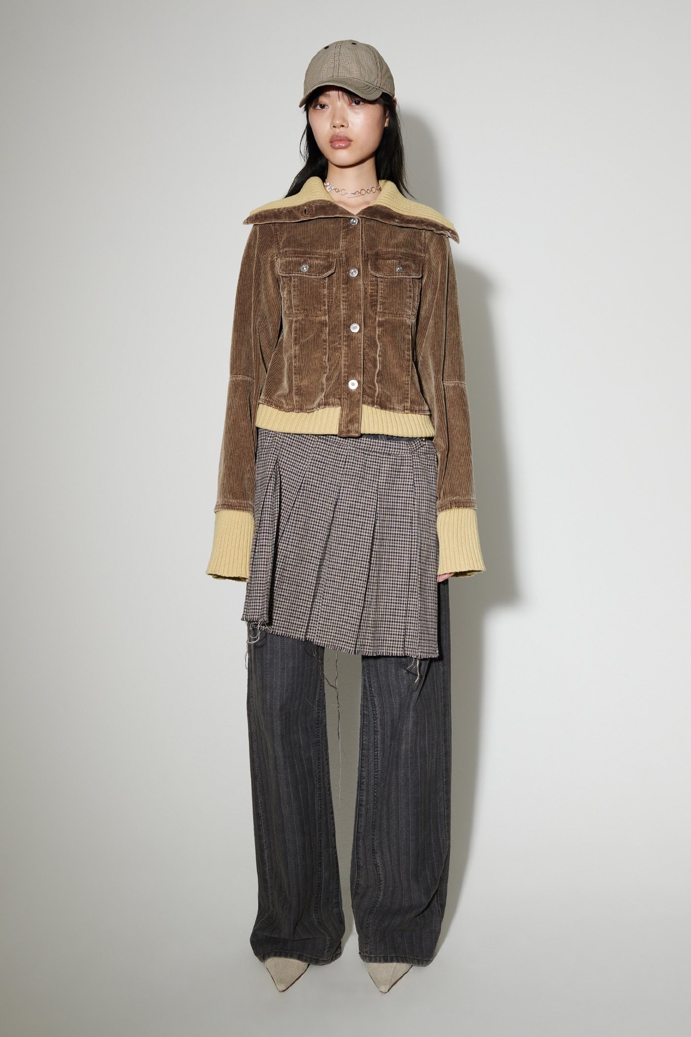 Knitted Lasso Jacket Brown Enzyme Cord - 2