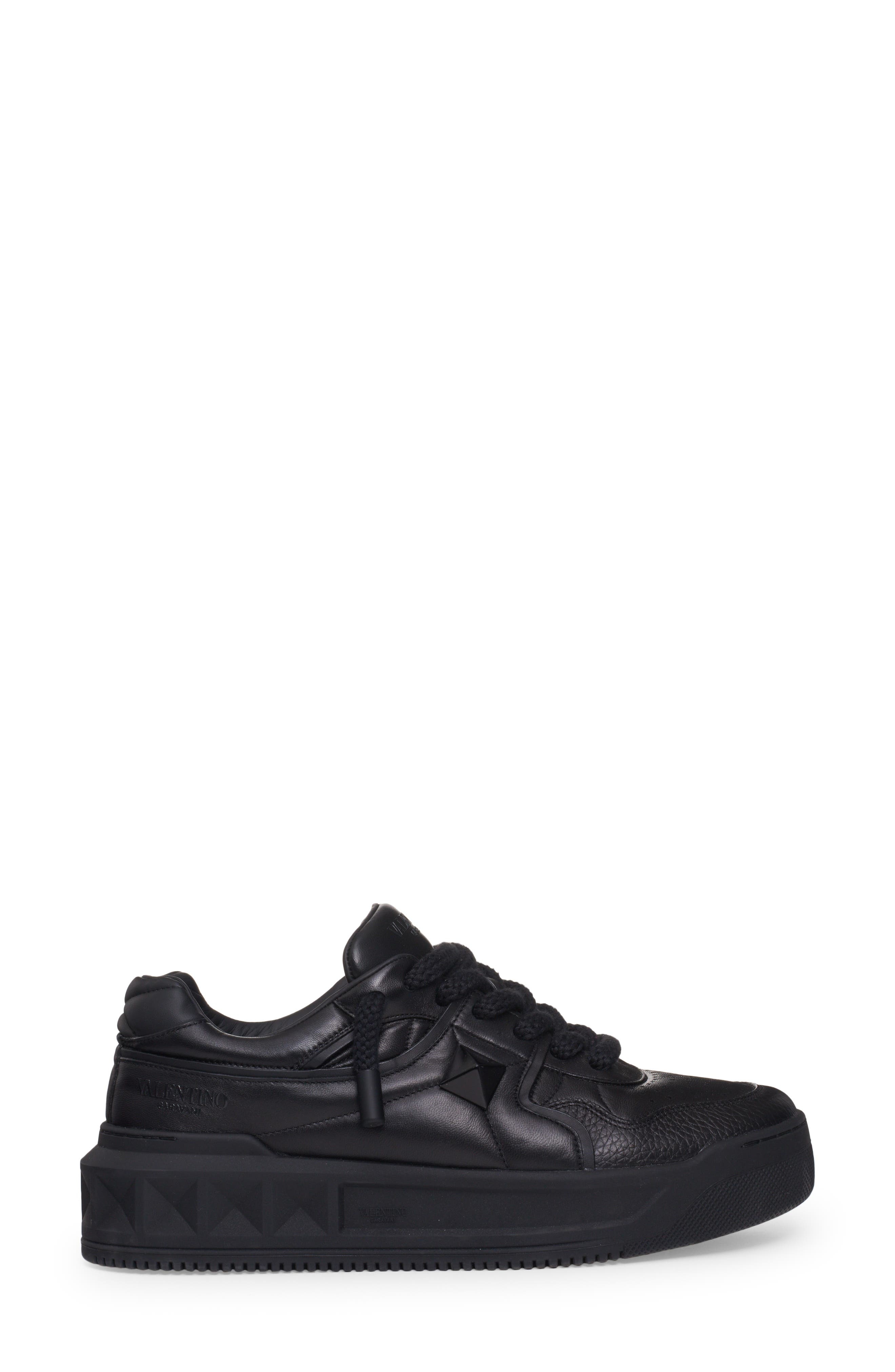 One-Stud Low Top Sneaker - 3