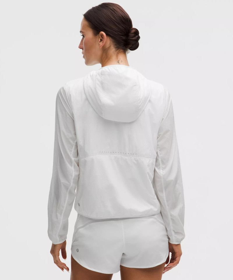 Women’s InsulEight Cold-Weather Run Shell 3