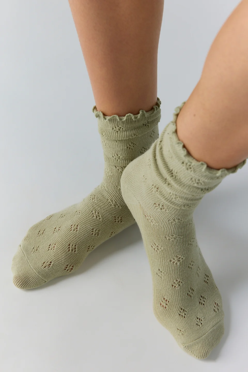 Pointelle Ru Socks - 1