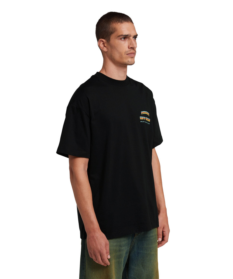 T-Shirt with "Off road adventure" graphic 4