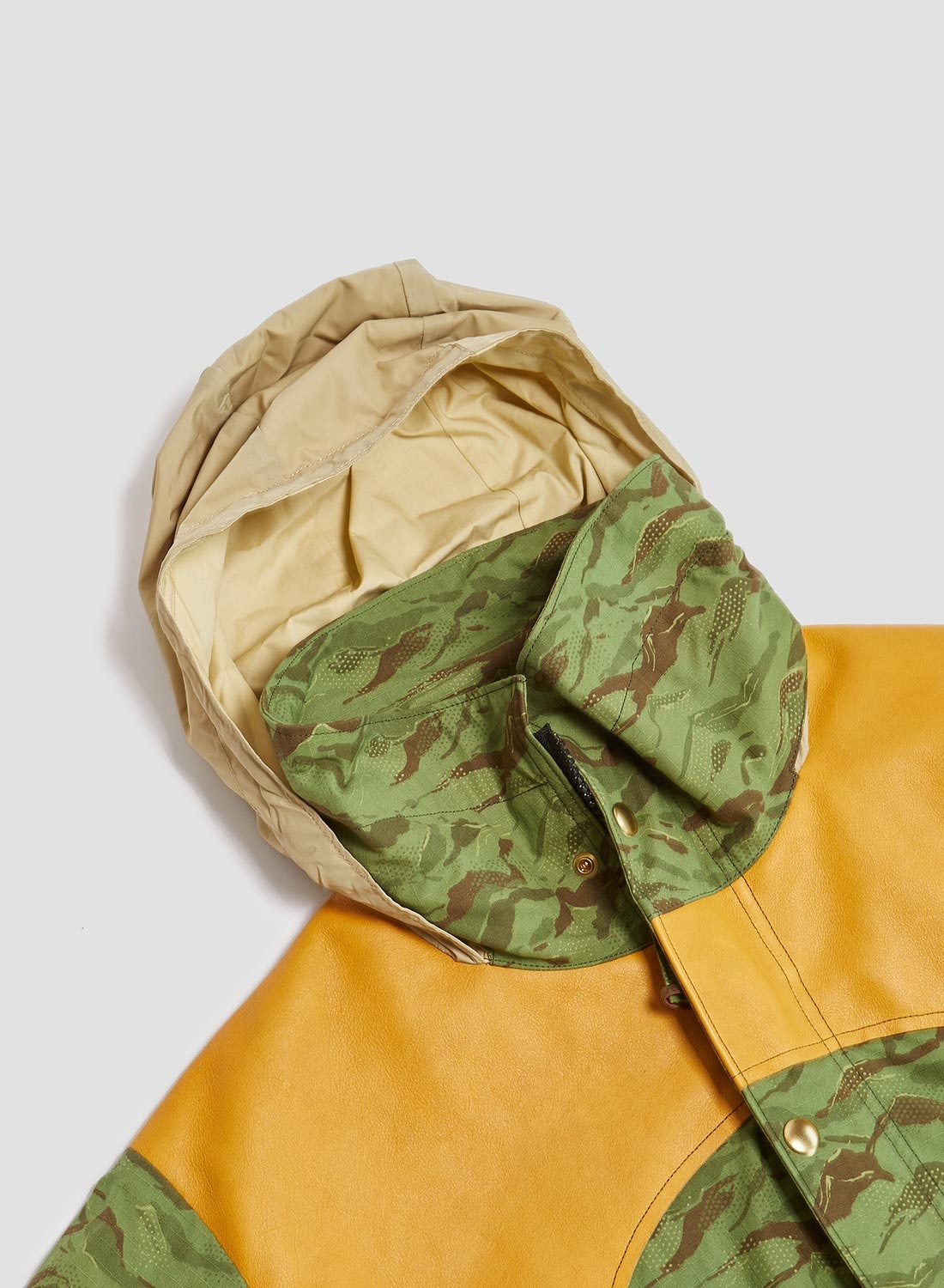 Rocky Mountain Featherbed x Nigel Cabourn Mountain Parka Mountain Camo in Green - 7