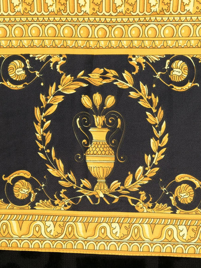 VERSACE Greca motif towel outlook