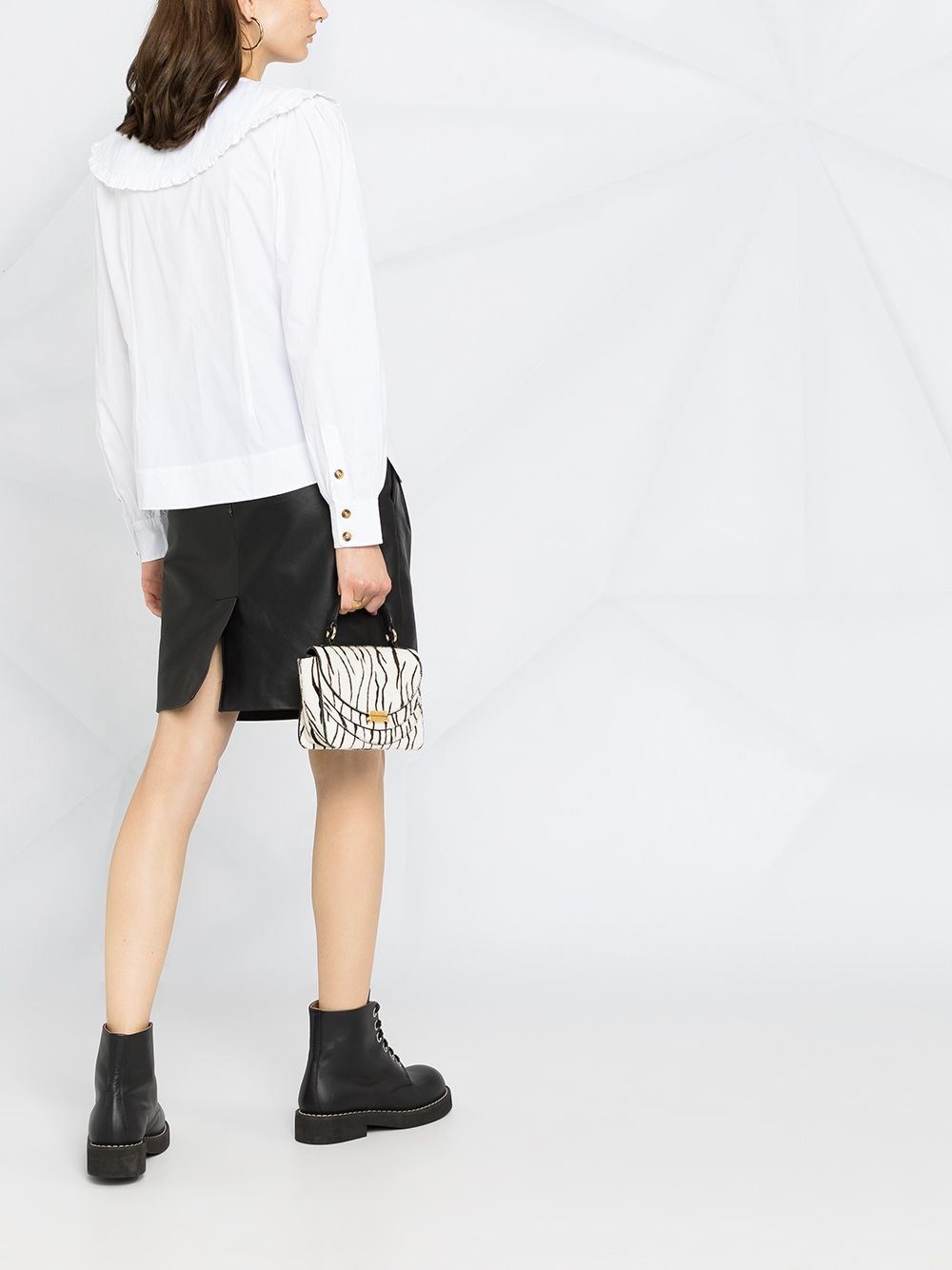 oversized-collar buttoned blouse - 4