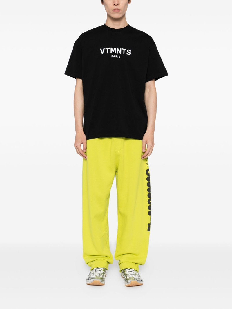 VETEMENTS logo-printed T-shirt outlook