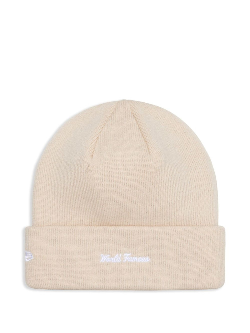 Supreme x New Era® box logo beanie outlook