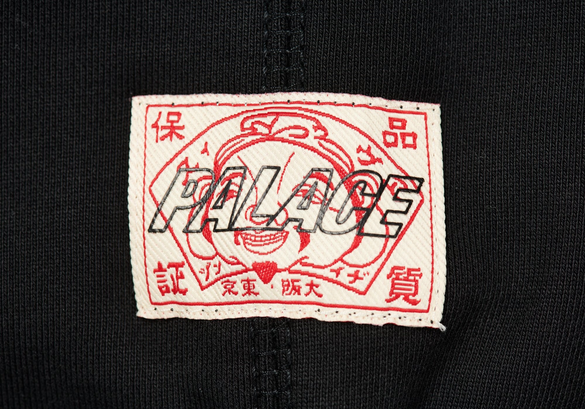 PALACE EVISU MULTI POCKET CREW BLACK - 4