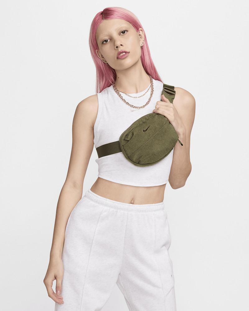 Nike Aura Crossbody Bag (2L) 1