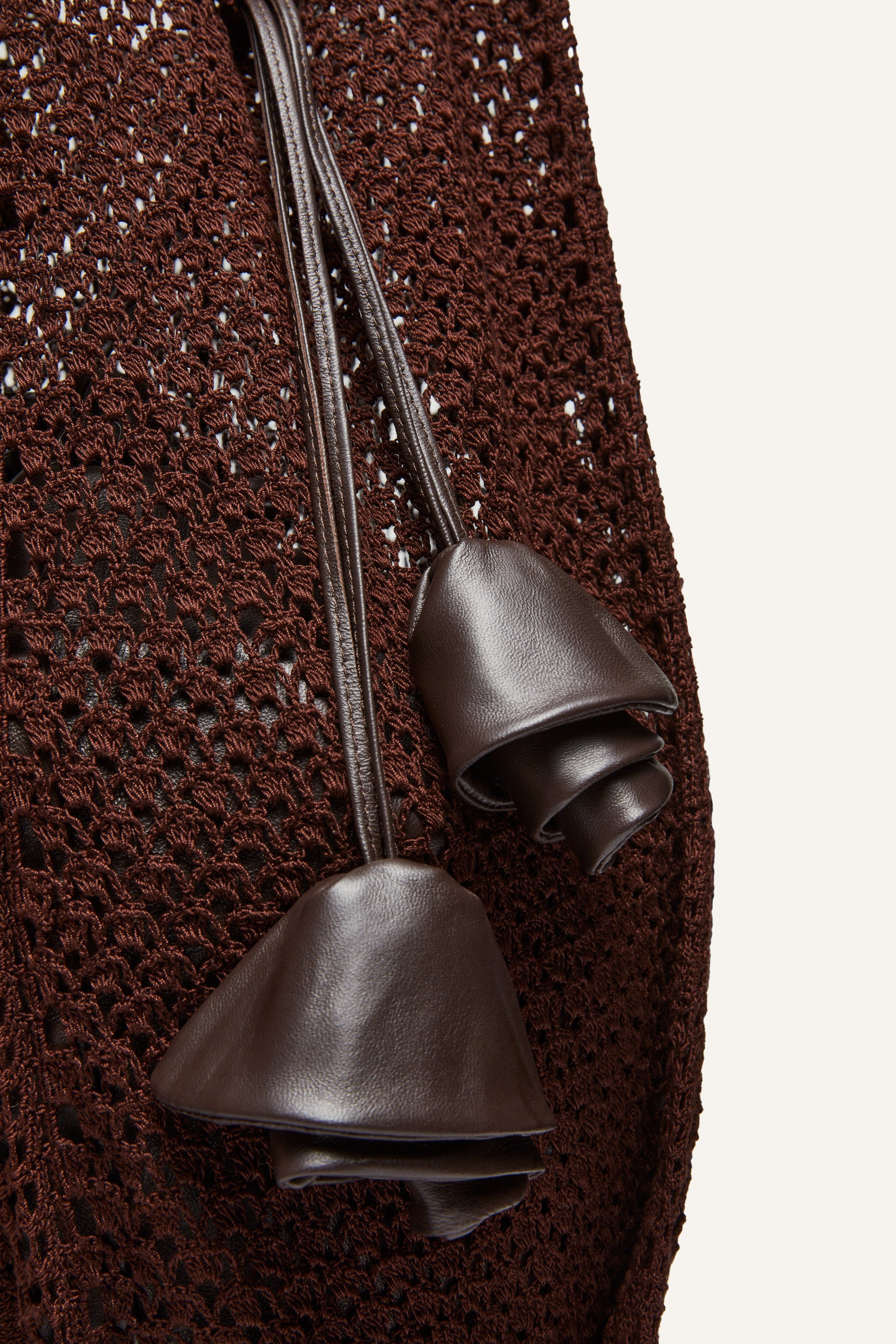 Crochet tote bag in brown - 3