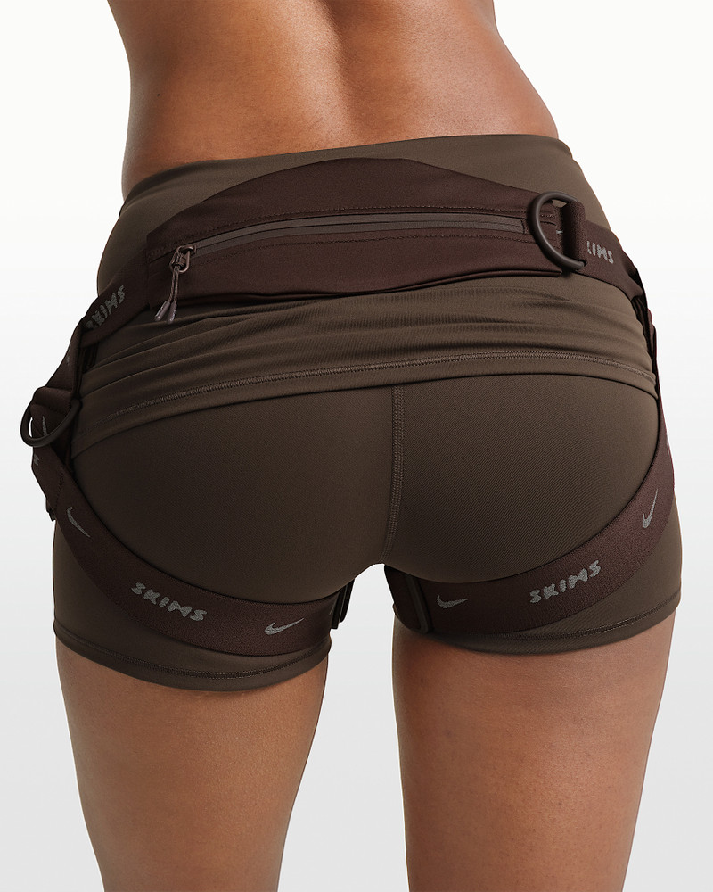NikeSKIMS Women's Harness Waistpack 6