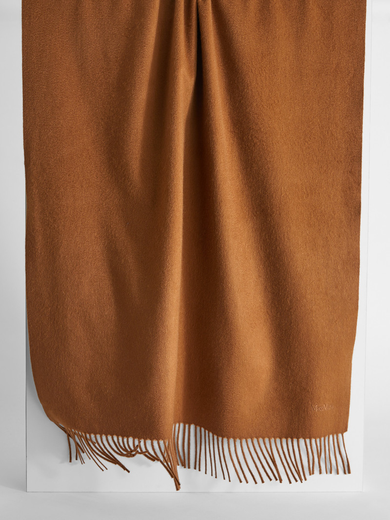BACI Cashmere stole with embroidery - 1