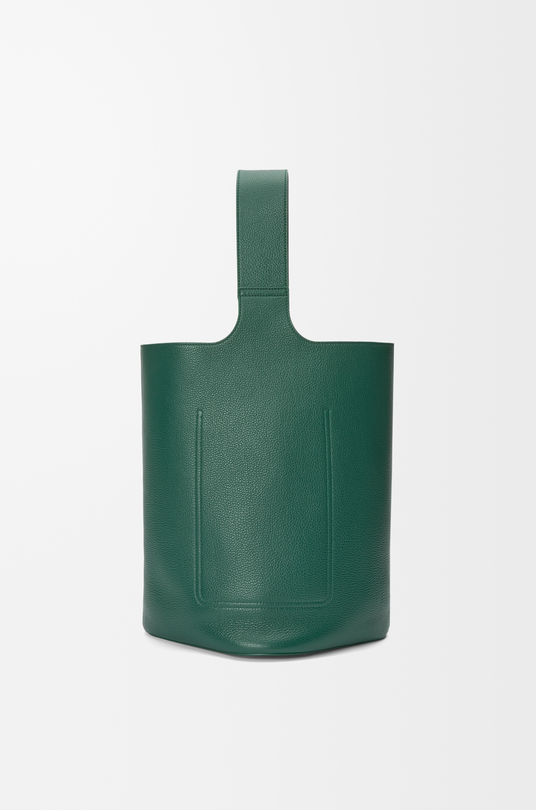 Large Pebble bucket in supple grained calfskin - 4