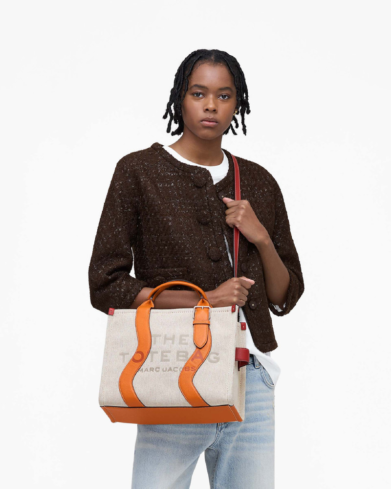 Marc Jacobs THE WAVY CANVAS MEDIUM TOTE BAG outlook